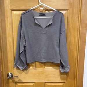 Urban outfitters Gray Cropped Sweatshirt size S